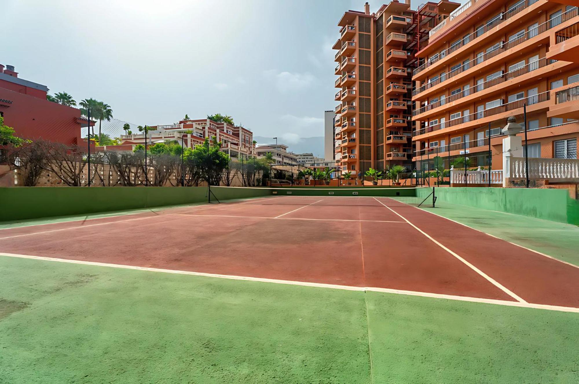 Elegancia Y Confort En Playa Jardin Puerto de la Cruz  Exterior photo